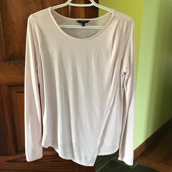 RW&CO. Medium Mauve Semi Sheer Tee Top - Picture 1 of 4